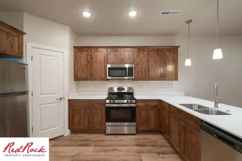 493 N 550 W, Hurricane, UT 84737
