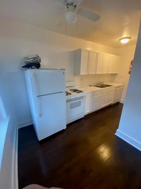 3636 Southwest Trfy #101, Kansas City, MO 64111