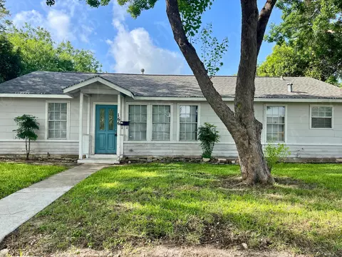 166 Fargo Ave, San Antonio, TX 78220