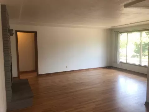 6933 N Williams Ave, Portland, OR 97217