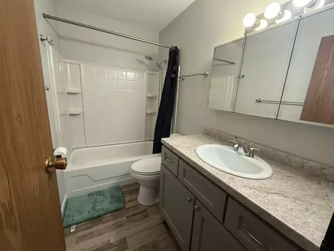 2014 10th Ave E, Williston, ND 58801 photo 5