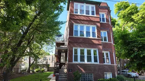2200 W Cortez St #1R, Chicago, IL 60622