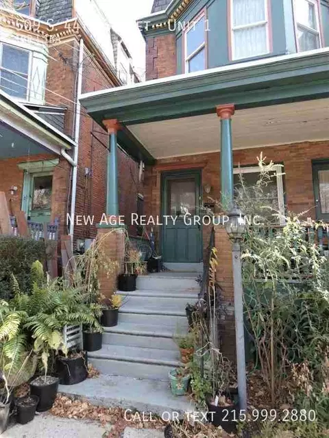 509 S 44th St #1, Philadelphia, PA 19104