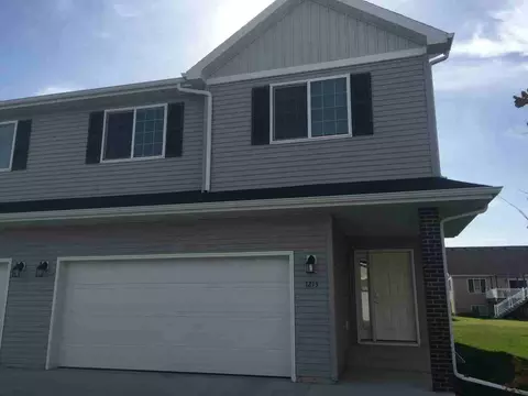 1213 S Beach Way, West Fargo, ND 58078