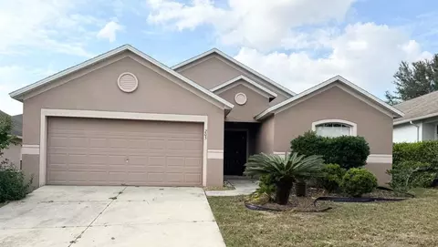 205 Pima Trl, Groveland, FL 34736