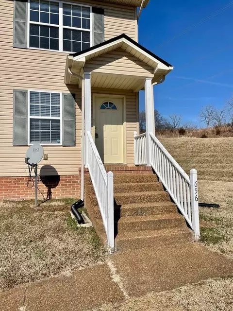 656 Wilderness Trl, Columbia, TN 38401