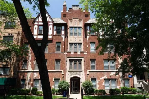 656 W Wrightwood Ave #104, Chicago, IL 60614