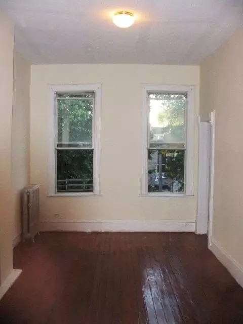 70 Weirfield St #3.5, Brooklyn, NY 11221