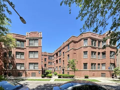 654 W Cornelia Ave #4, Chicago, IL 60657