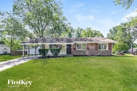 7 Peach Tree Ct, Florissant, MO 63031