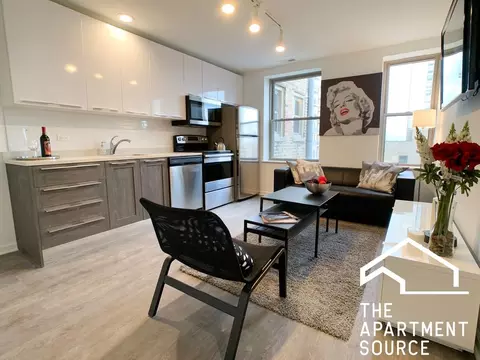 940 W Winona St #707, Chicago, IL 60640