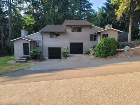 17219 Gravenstein Rd #B, Martha Lake, WA 98012