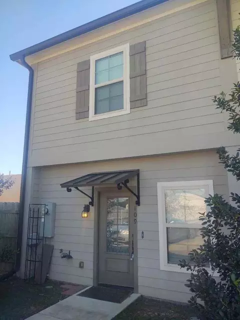 109 Ella St, Lafayette, LA 70506