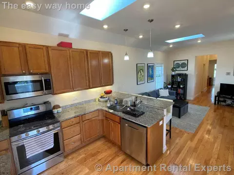 14 Flint St #2, Somerville, MA 02145