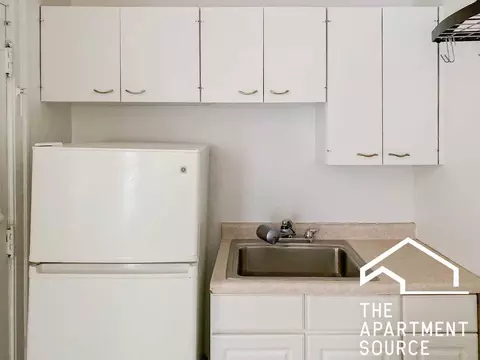 4506 N Ashland Ave #1S, Chicago, IL 60640