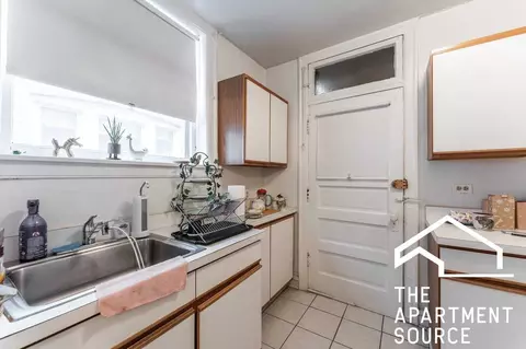 1610 W Sunnyside Ave #2E, Chicago, IL 60640