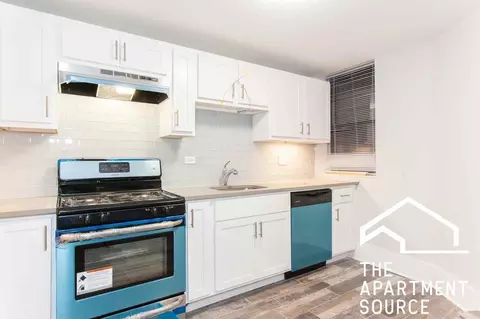 2922 W Logan Blvd #GDN, Chicago, IL 60647