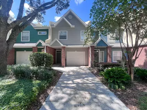 5048 NW 1st Pl, Gainesville, FL 32607