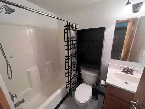 3631 Redstone Rd, North Pole, AK 99705