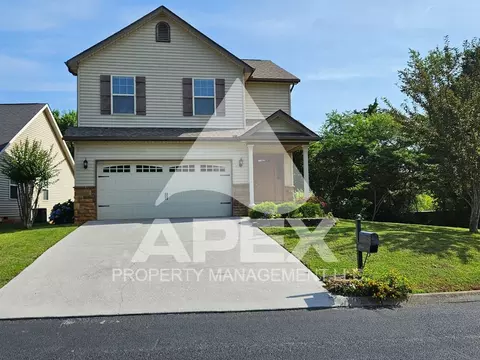 9805 Thunderbolt Way, Knoxville, TN 37923