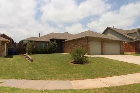 512 Woodsong Dr, Norman, OK 73071