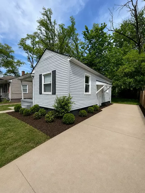 20068 Faust Ave, Detroit, MI 48219