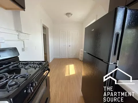 2111 Grove Ave #309, Berwyn, IL 60402