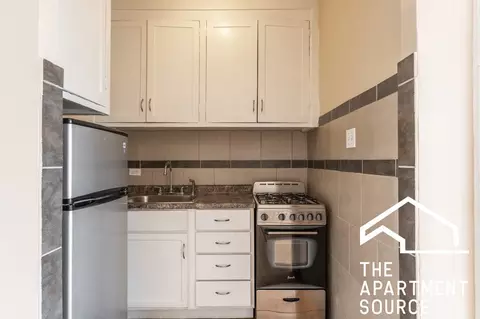 2801 N Keating Ave #307, Chicago, IL 60641
