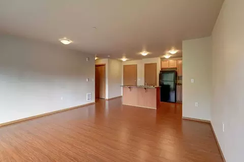 11060 16th Ave SW, Seattle, WA 98146