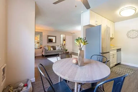 4265 Clayton Rd, Concord, CA 94521