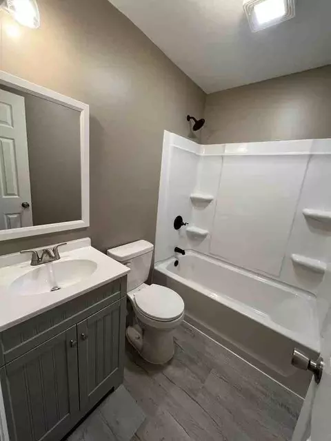 Cypress Dr, Florence, AL 35630 photo 4