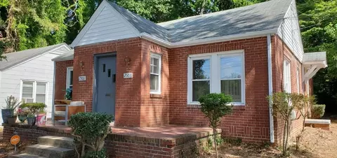 2506 Spring Garden St, Greensboro, NC 27403