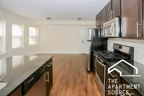 5058 N Winchester Ave #1W, Chicago, IL 60640