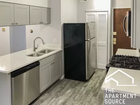 3712 N Sheffield Ave #303, Chicago, IL 60613