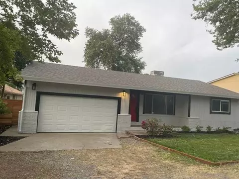 7547 Sycamore Dr, Citrus Heights, CA 95610