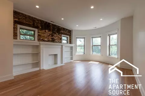 1400 W Olive Ave #3, Chicago, IL 60660