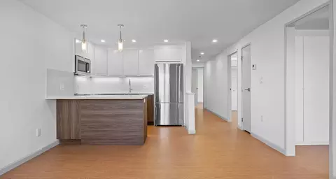1243 Beacon St, Brookline, MA 02446