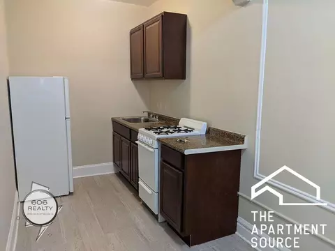 3120 Oak Park Ave #307, Berwyn, IL 60402