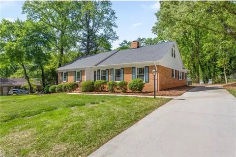 1803 Red Forest Rd, Greensboro, NC 27410