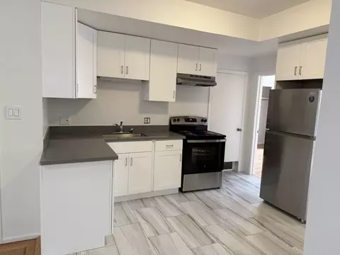 1208 Powell St #6, San Francisco, CA 94133