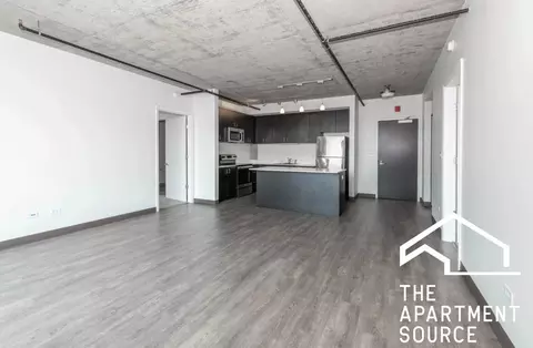 3200 N Clark St #TBD, Chicago, IL 60657
