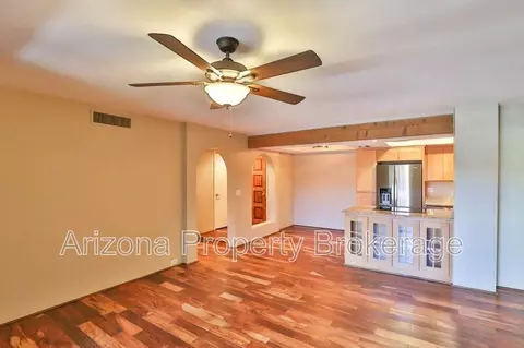 7557 N Dreamy Draw Dr #212, Phoenix, AZ 85020