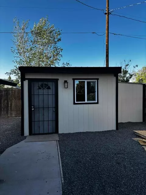 1325 San Andres Ave NW #C, Albuquerque, NM 87107