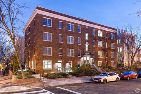 529 E Street Expy #202, Washington, DC 20001