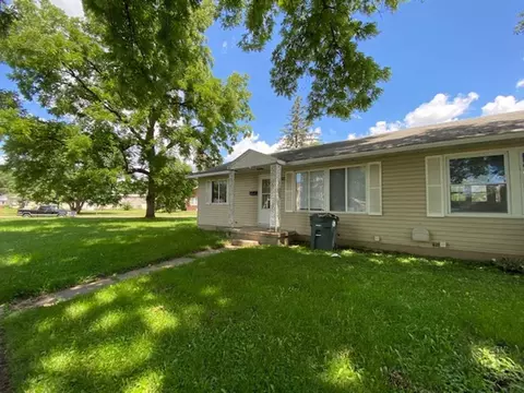 215 Western Ave, Waterloo, IA 50701