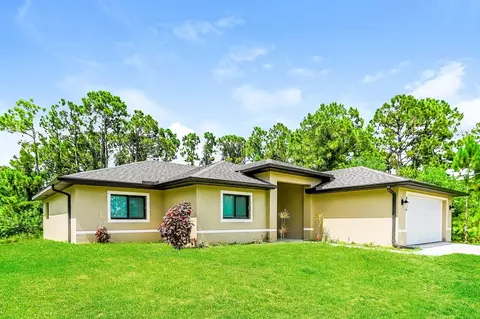 4916 2nd St W, Lehigh Acres, FL 33971