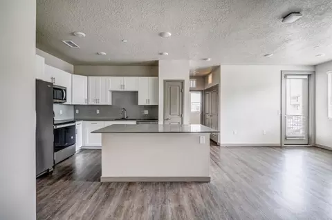 8548 W Henderson Way, Magna, UT 84044