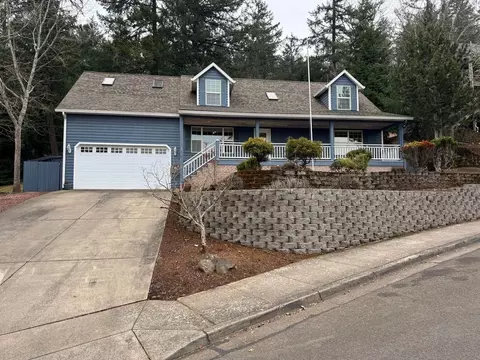 2719 Hallmark Ln, Eugene, OR 97405