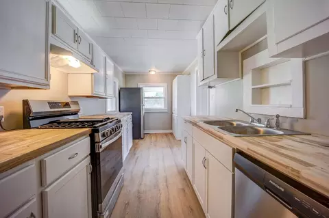 5210 S 24th St, Fort Smith, AR 72901