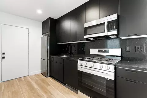 221 Lucas Ave #1, Los Angeles, CA 90026